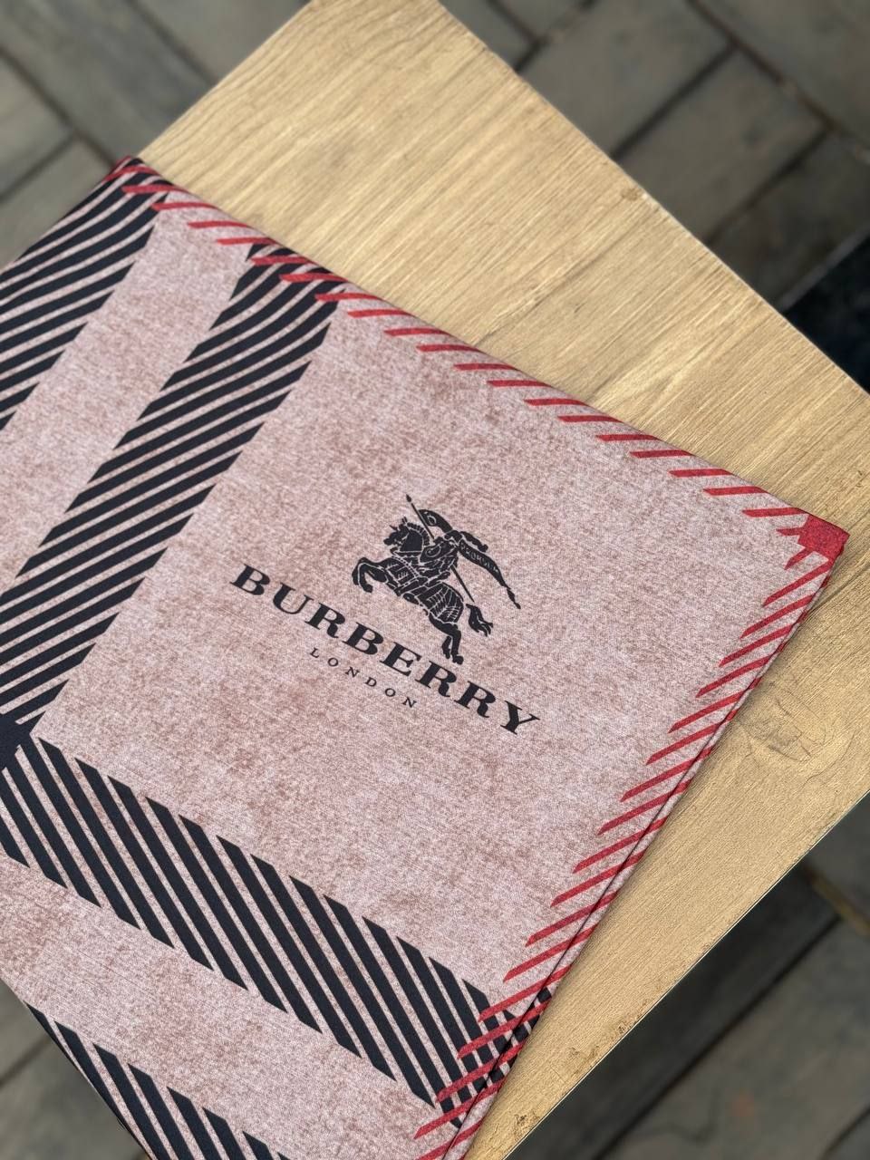 روسری پاییزه دورو بسته4رنگی کد rp30 (عمده)
