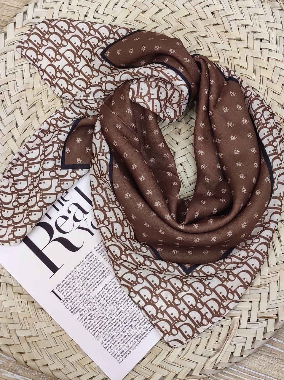 مینی اسکارف پاییزه طرحدار بسته12طرحی کد mp7 (عمده)
