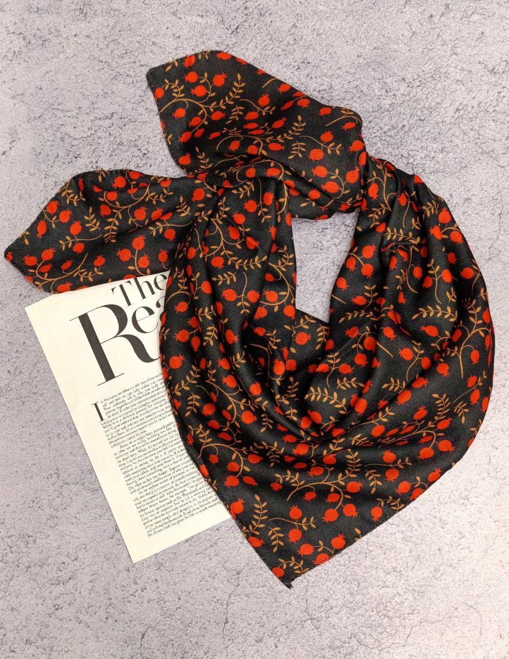 مینی اسکارف یلدایی بسته10طرحی کد mp8 (عمده)
