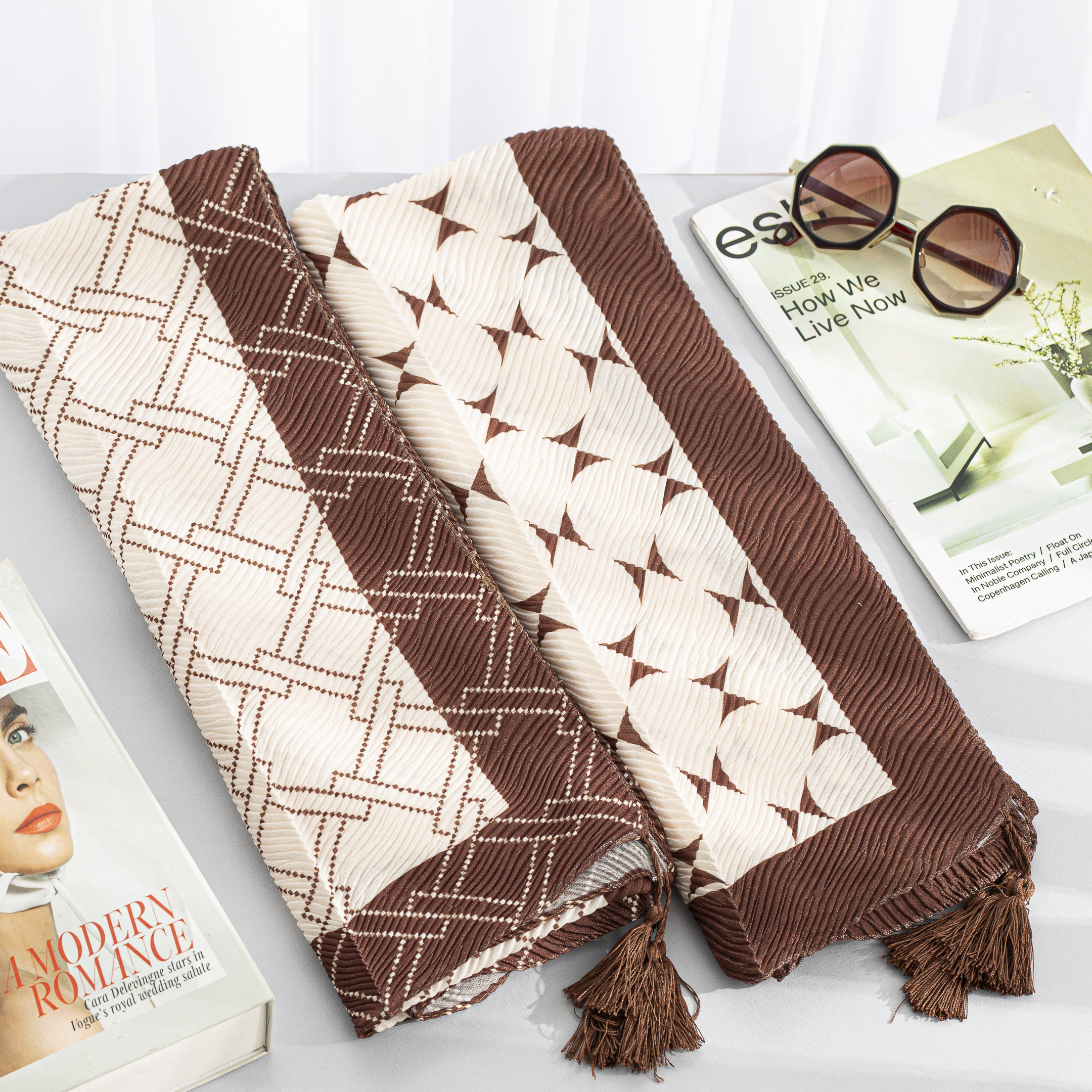 شال پلیسه طرحدار بسته10طرحی کد ps29 (عمده)
