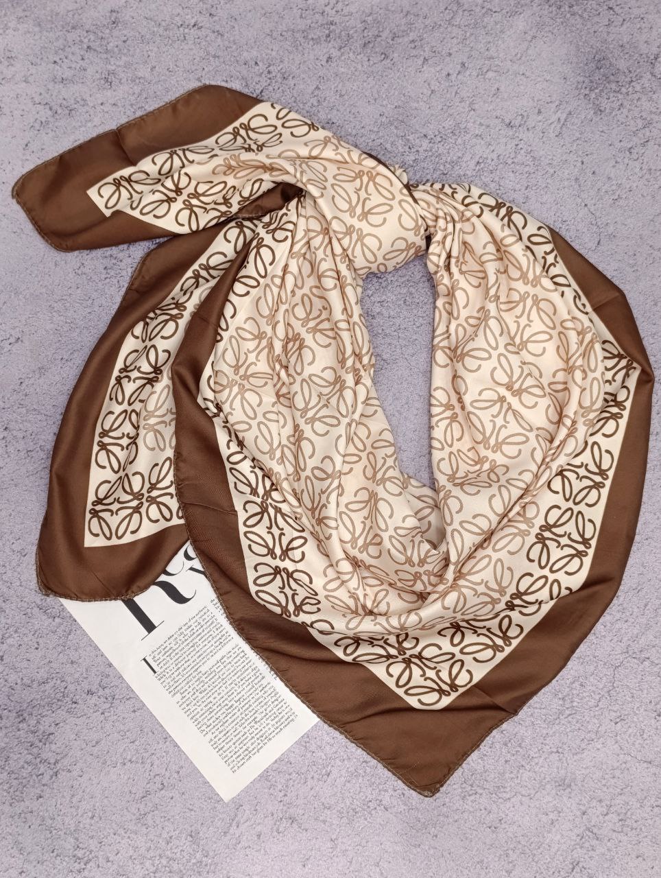 روسری ابریشم توییل بسته4رنگی کد rp33 (عمده)
