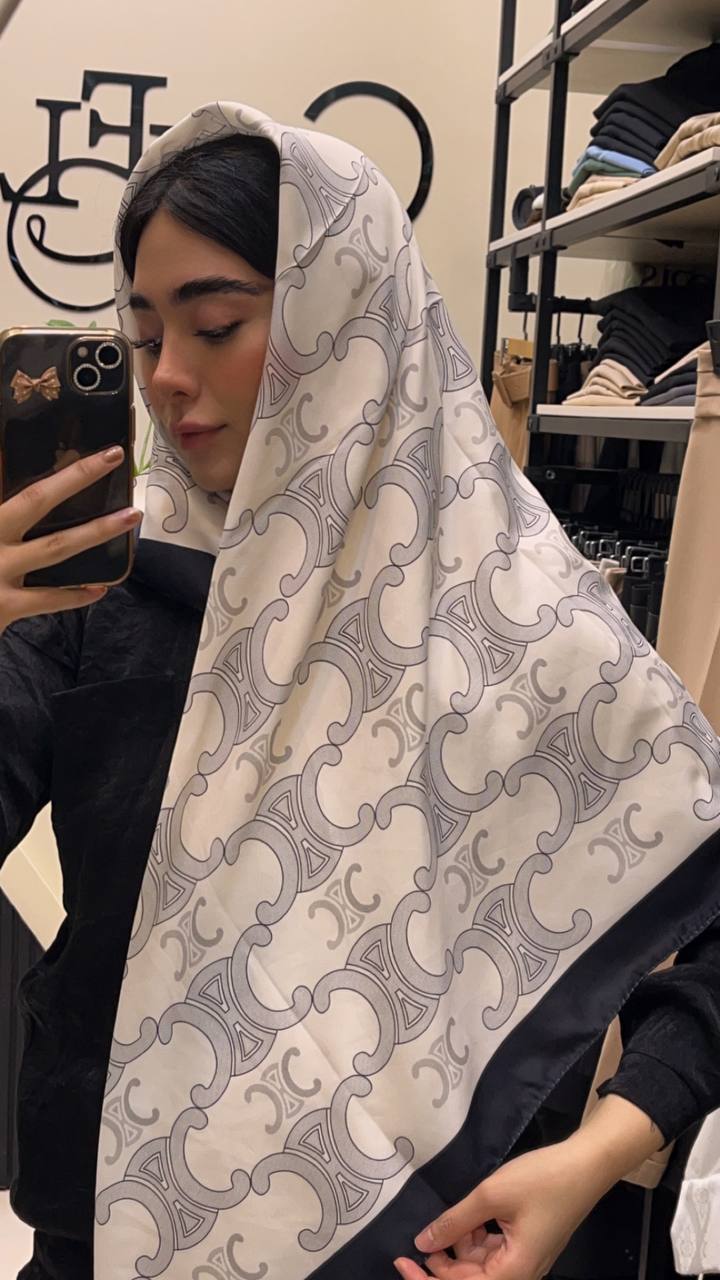 روسری ابریشم توییل سری انتخابی کد rp38 (عمده)
