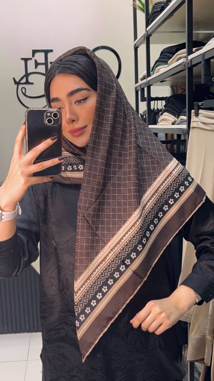 روسری حریر دستدوز بسته6رنگی کد r53 (عمده)
