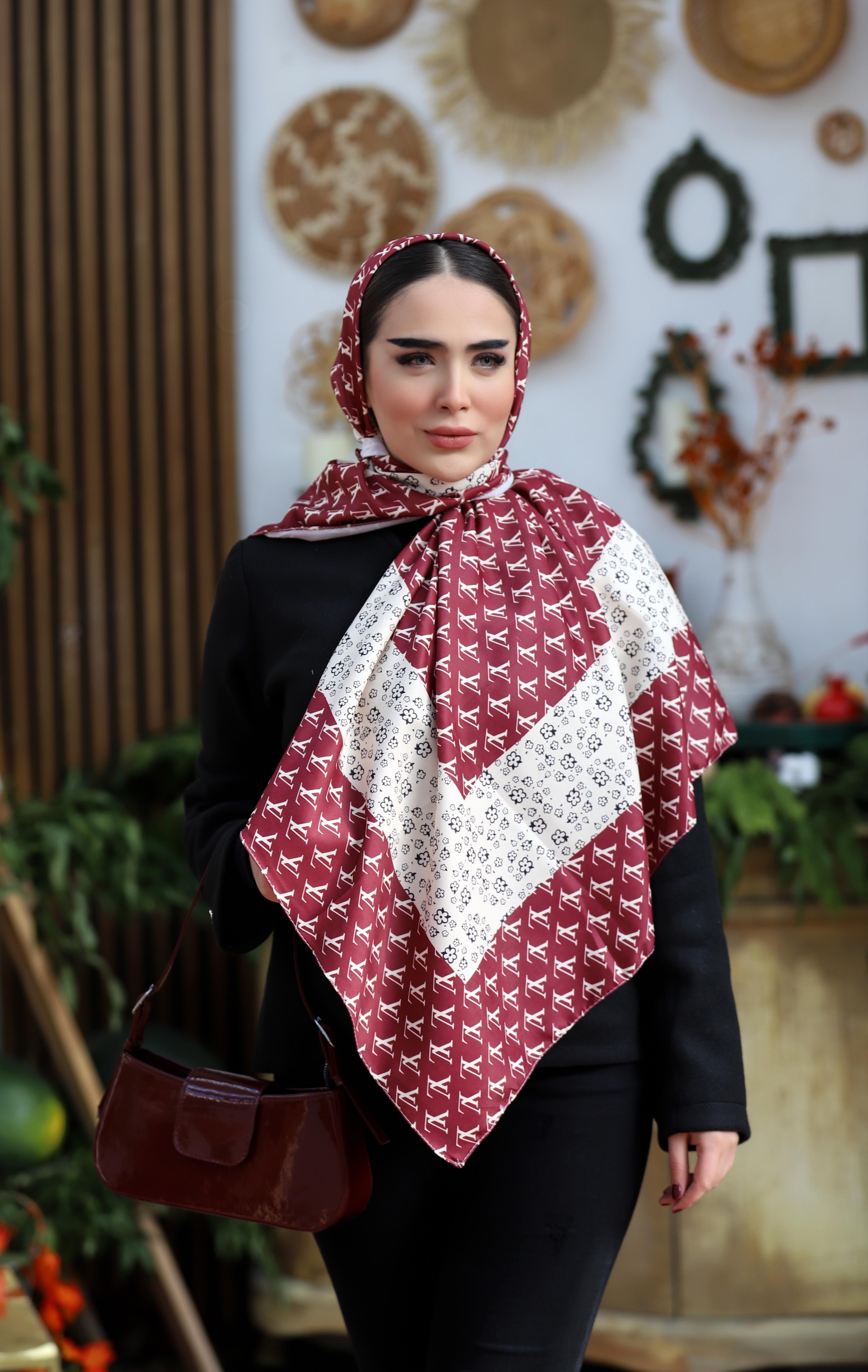 روسری ابریشم توییل بسته5رنگی کد rp53 (عمده)
