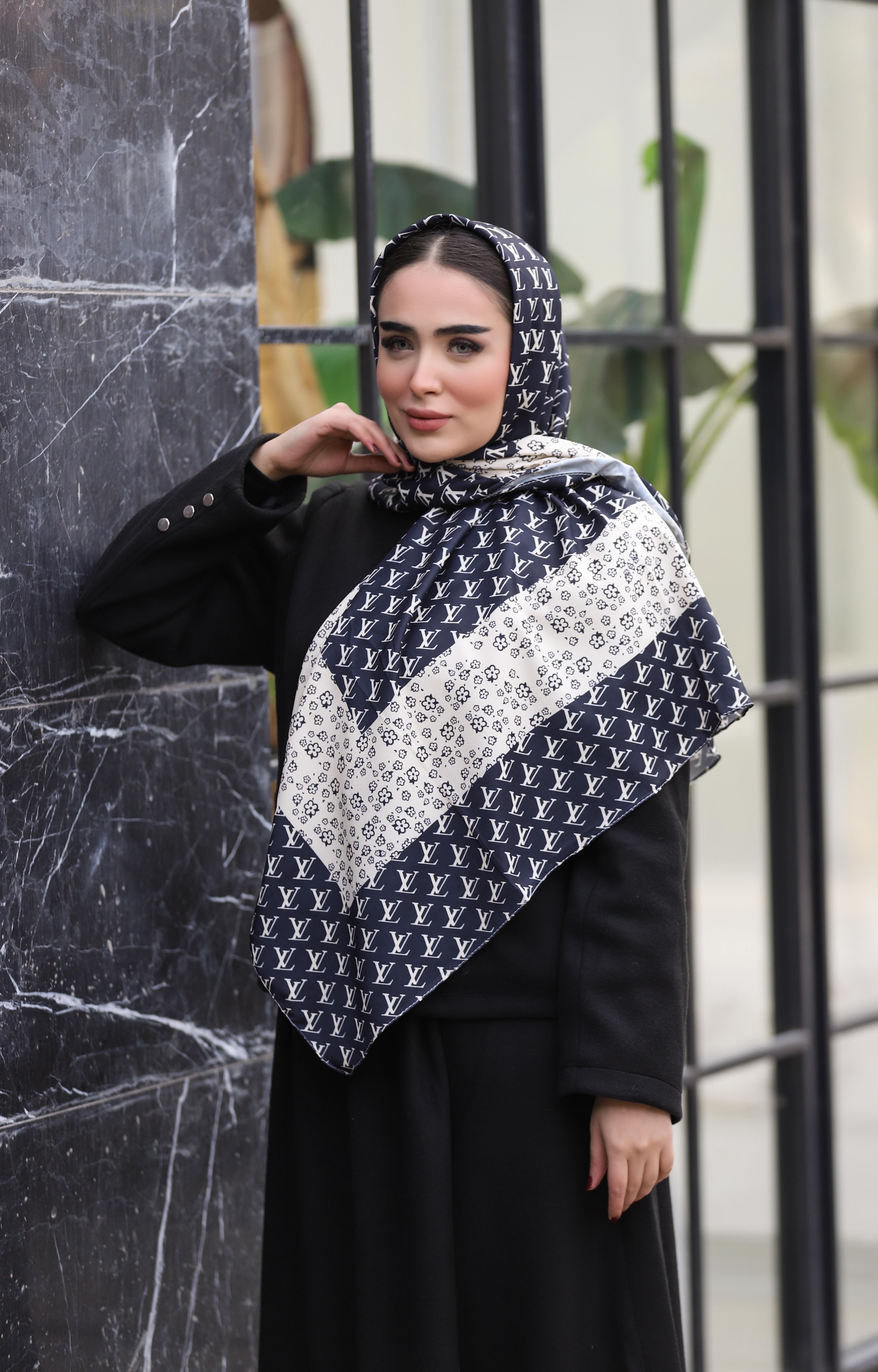 روسری ابریشم توییل بسته5رنگی کد rp53 (عمده)
