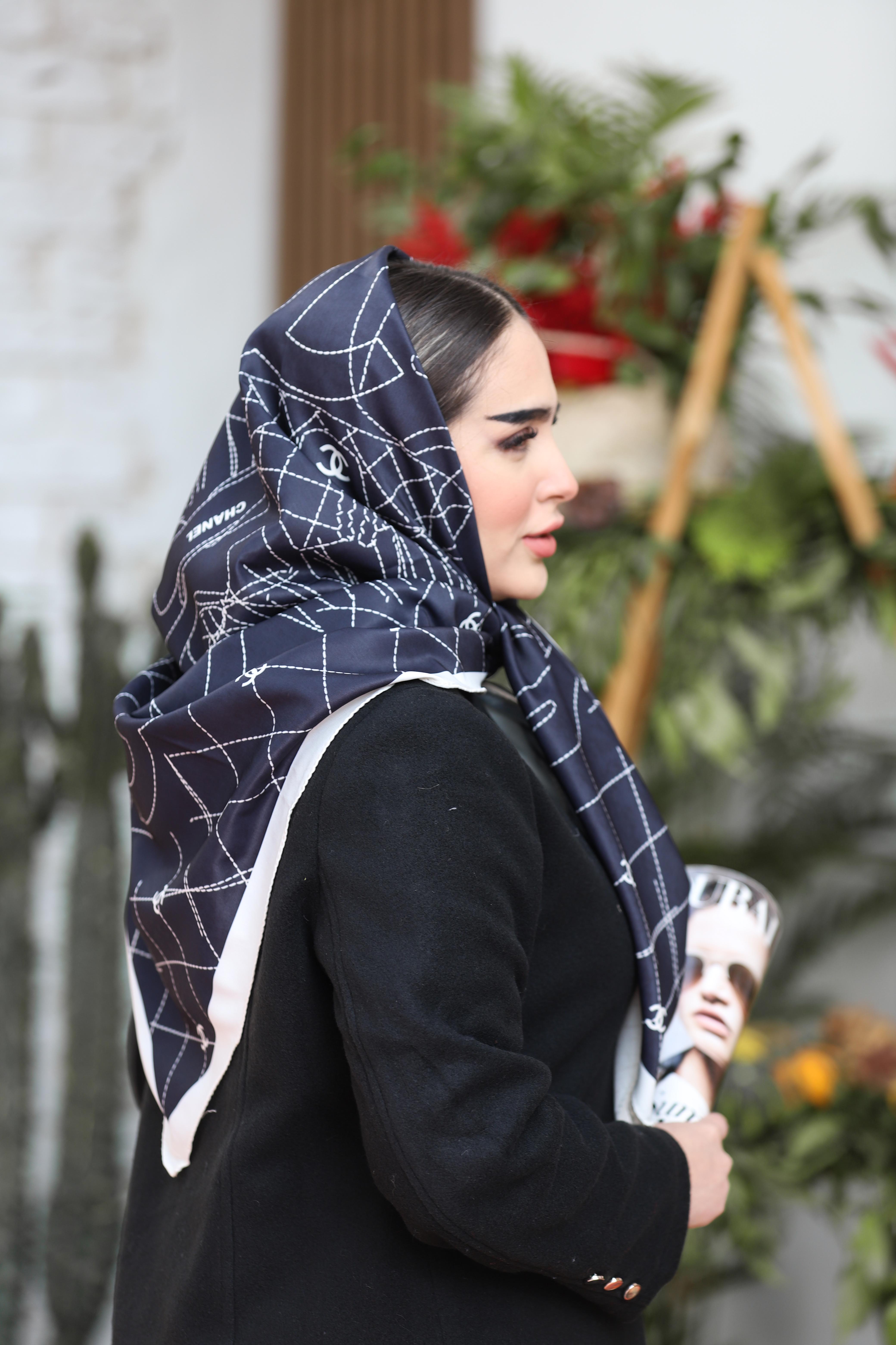 روسری ابریشم توییل بسته8طرحی کد rp59 (عمده)
