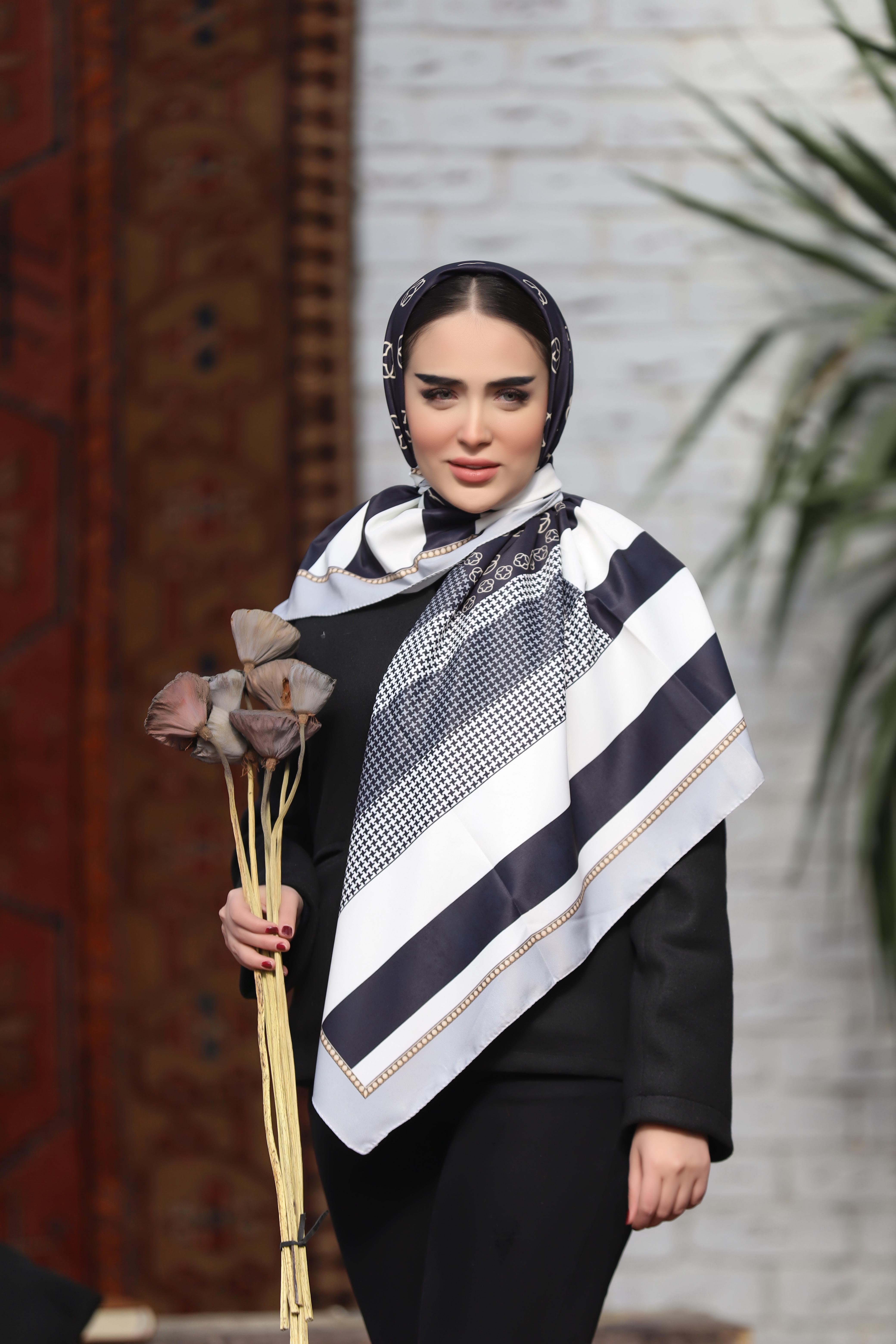 روسری ابریشم توییل بسته8طرحی کد rp59 (عمده)
