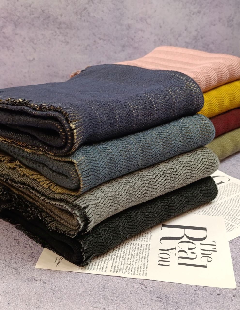 شال بافت دورو بسته8رنگی کد sz13 (عمده)
