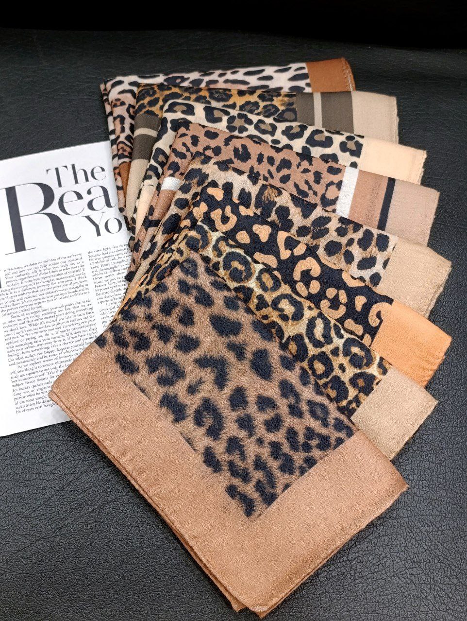 مینی اسکارف پلنگی بسته8طرحی کد mp12 (عمده)
