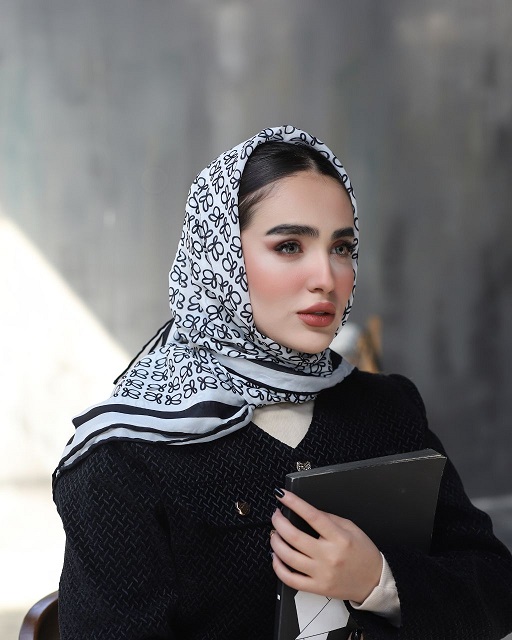 روسری حریر دستدوز بسته10رنگی کد r55 (عمده)
