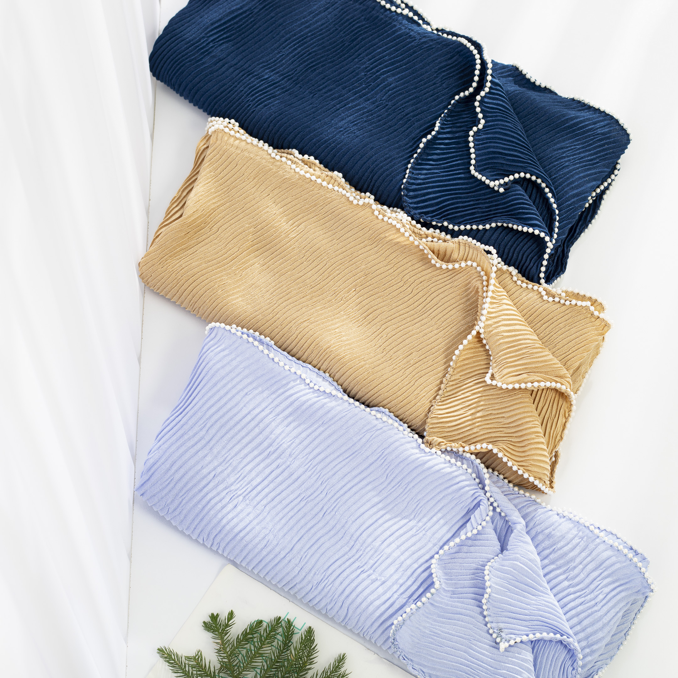 شال پلیسه دورمروارید بسته12رنگی کد sm24 (عمده)
