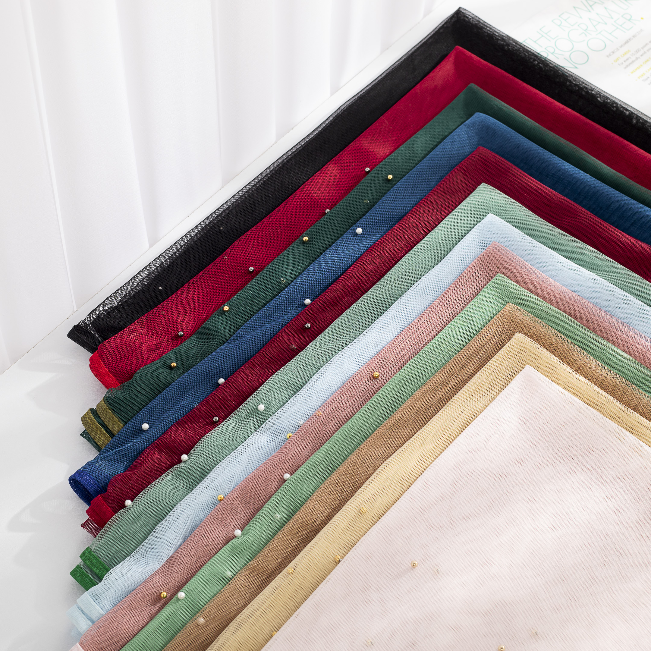 شال توری مروارید بسته12رنگی کد sm26 (عمده)
