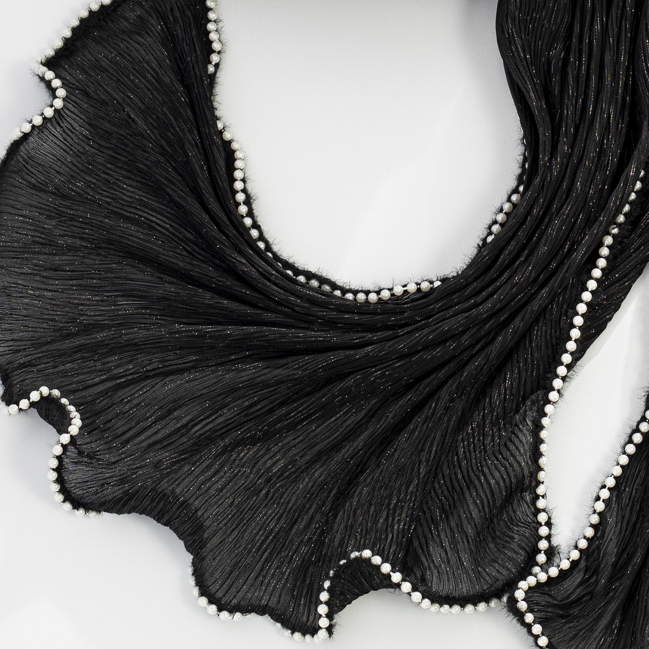 شال پلیسه لمه مروارید سری انتخابی کد sm27 (عمده)
