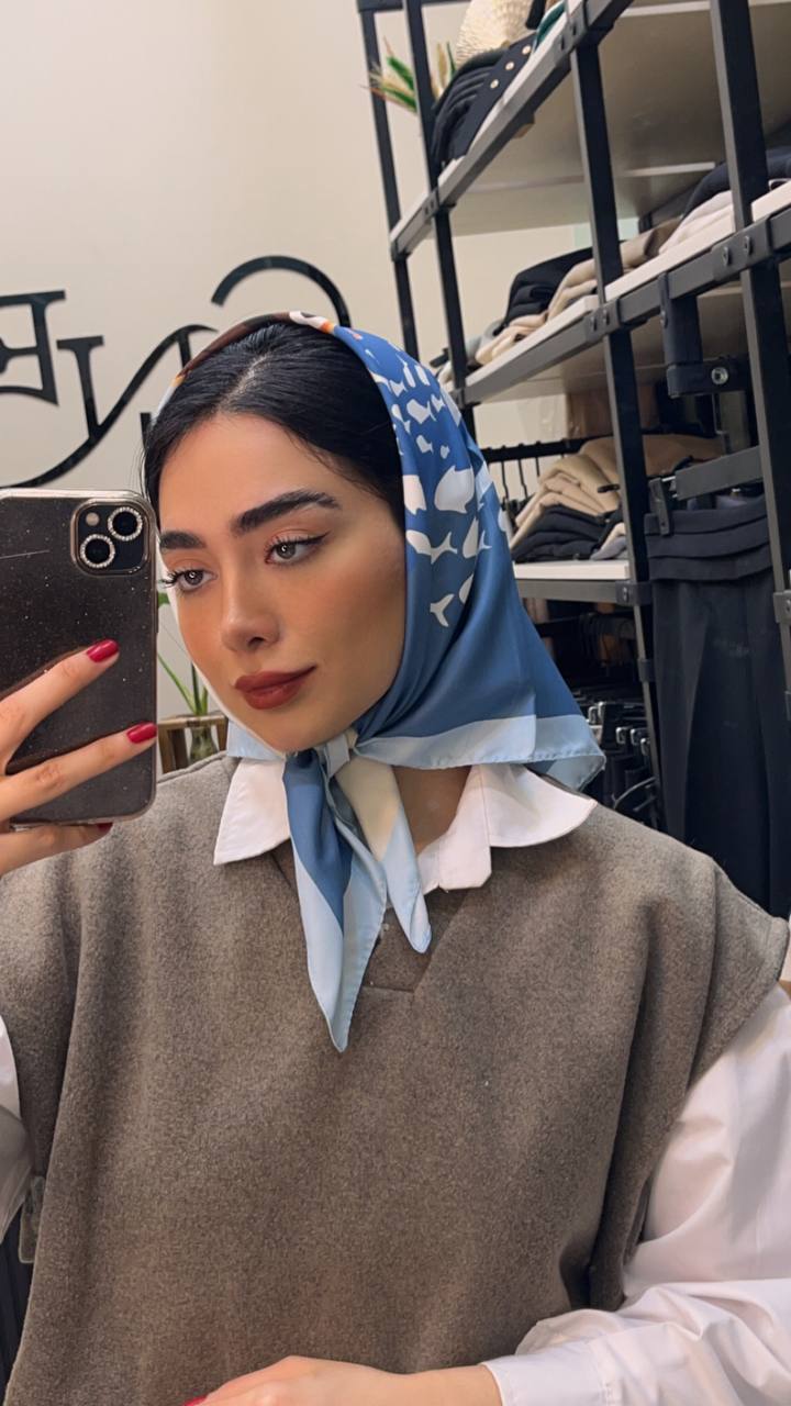 مینی اسکارف ابریشم توییل طرحای انتزاعی بسته8طرحی کد mt25 (عمده)
