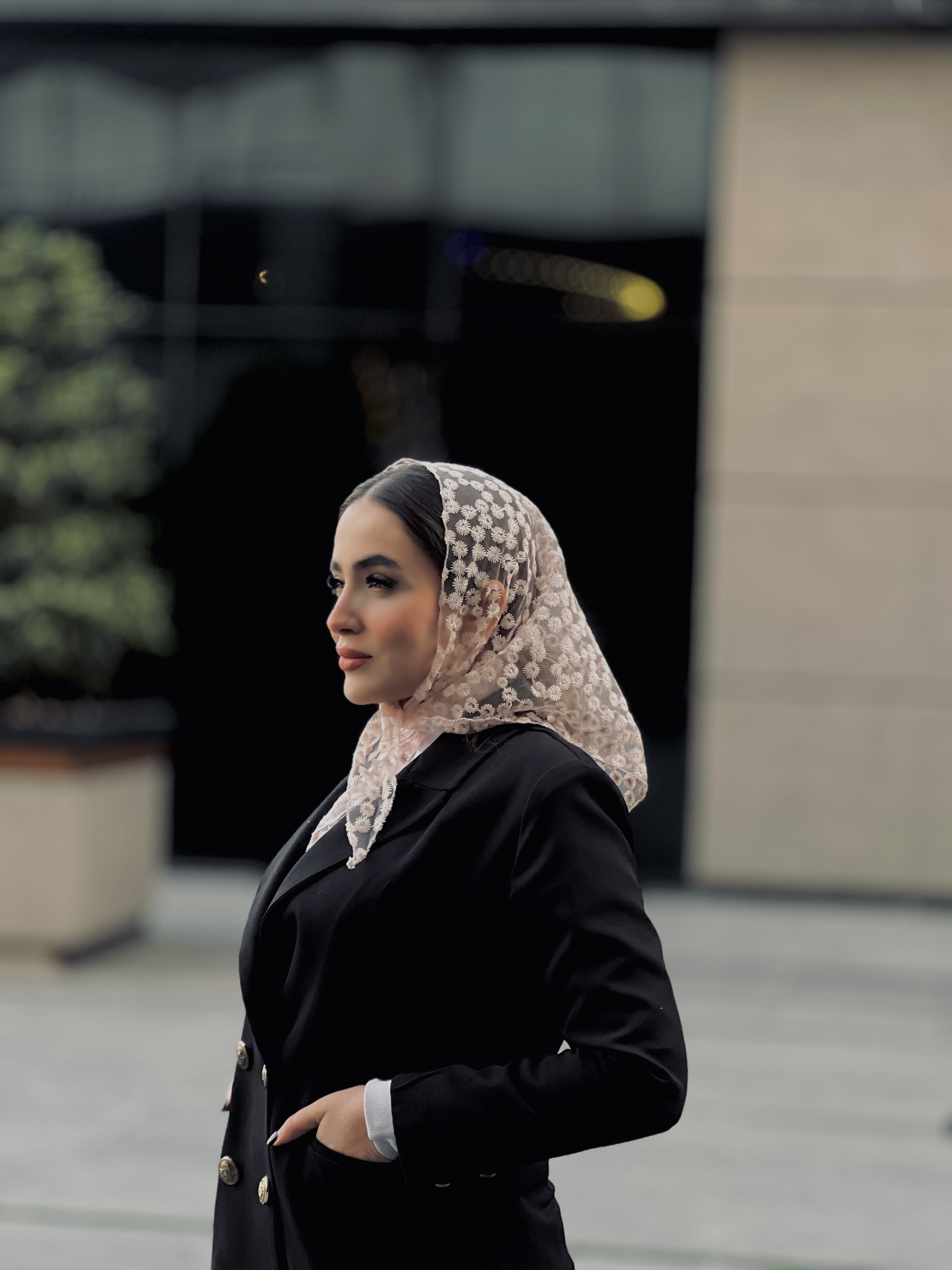 مینی اسکارف سه گوش توری بابونه بسته8رنگی کد mm5 (عمده)
