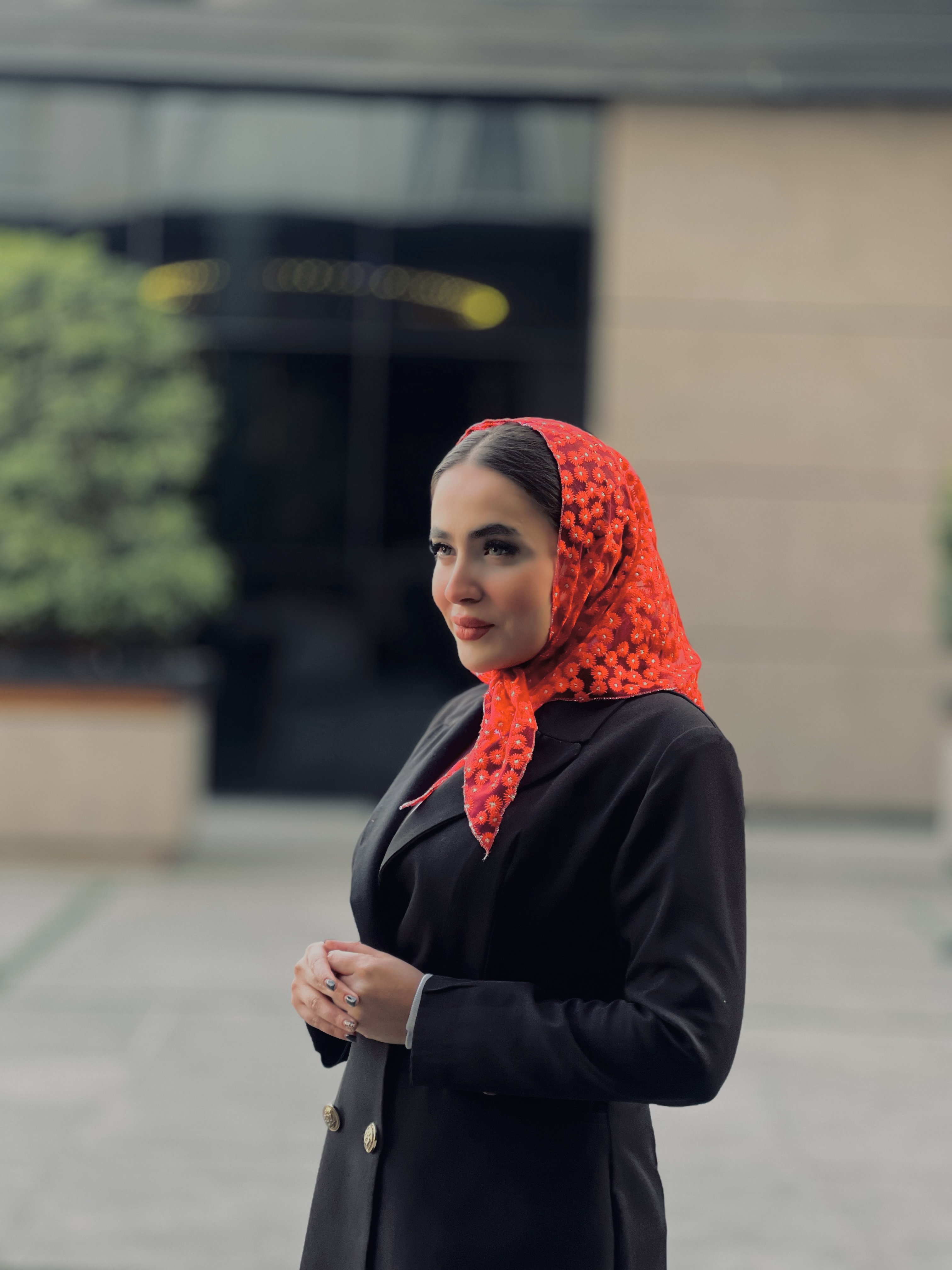 مینی اسکارف سه گوش توری بابونه بسته8رنگی کد mm5 (عمده)
