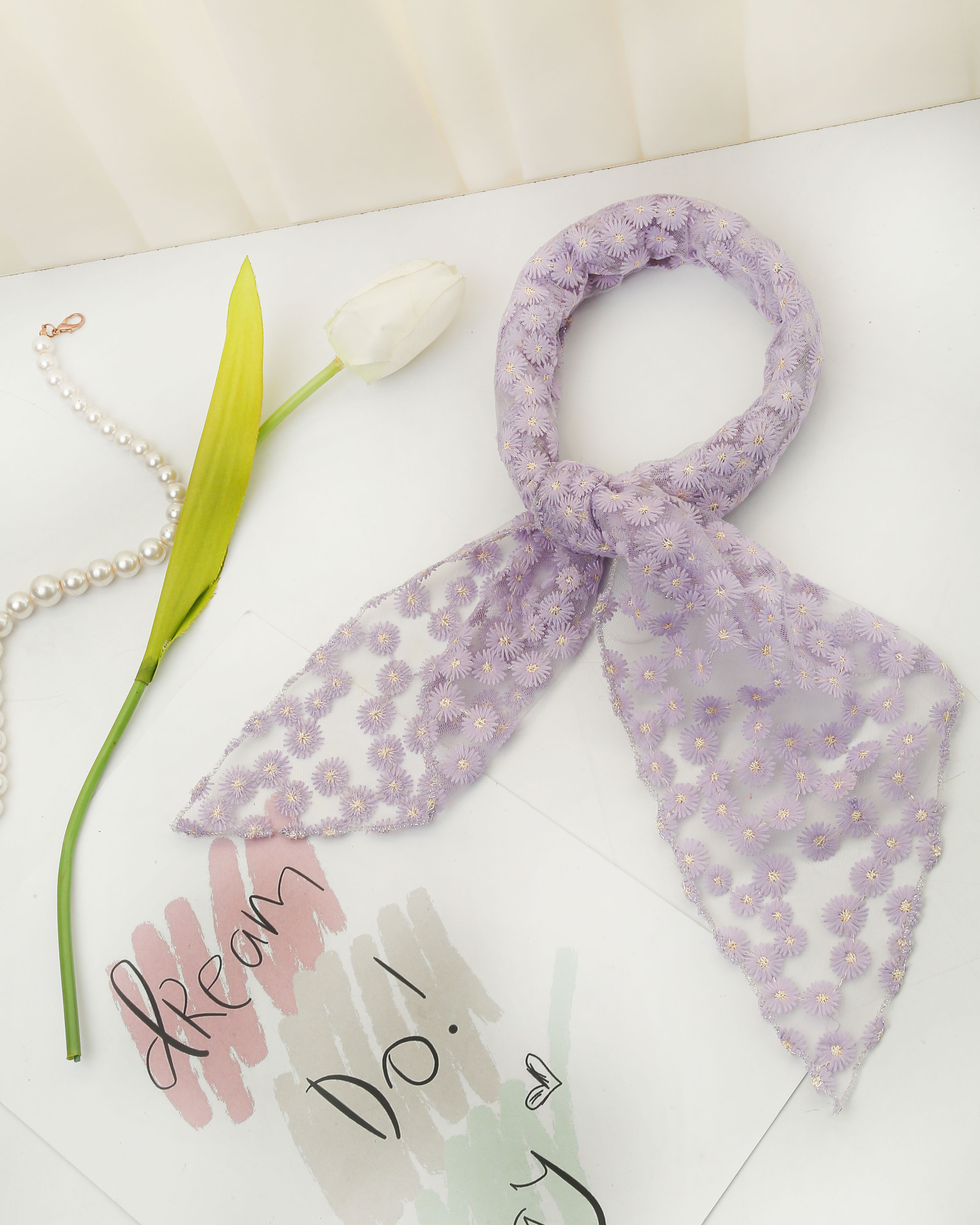 مینی اسکارف سه گوش توری بابونه بسته8رنگی کد mm5 (عمده)
