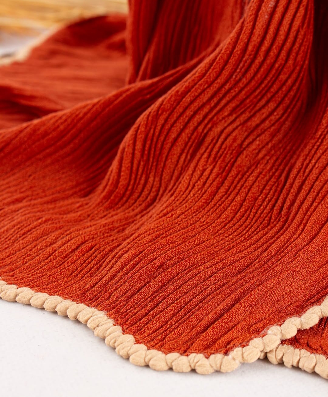 شال پلیسه تسبیحی بسته12رنگی کد sp38 (عمده)
