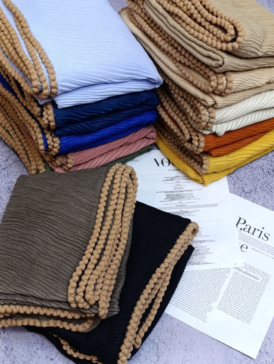 شال پلیسه تسبیحی بسته12رنگی کد sp38 (عمده)
