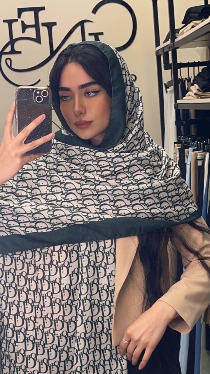 شال چاپی پک سبز بسته10طرحی کد sh46 (عمده)
