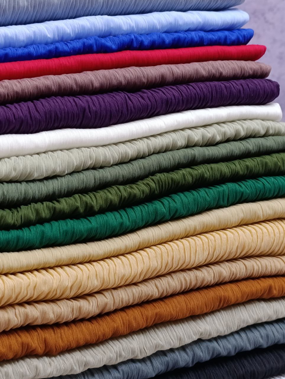 شال پلیسه حریر بسته20رنگی کد sp39 (عمده)
