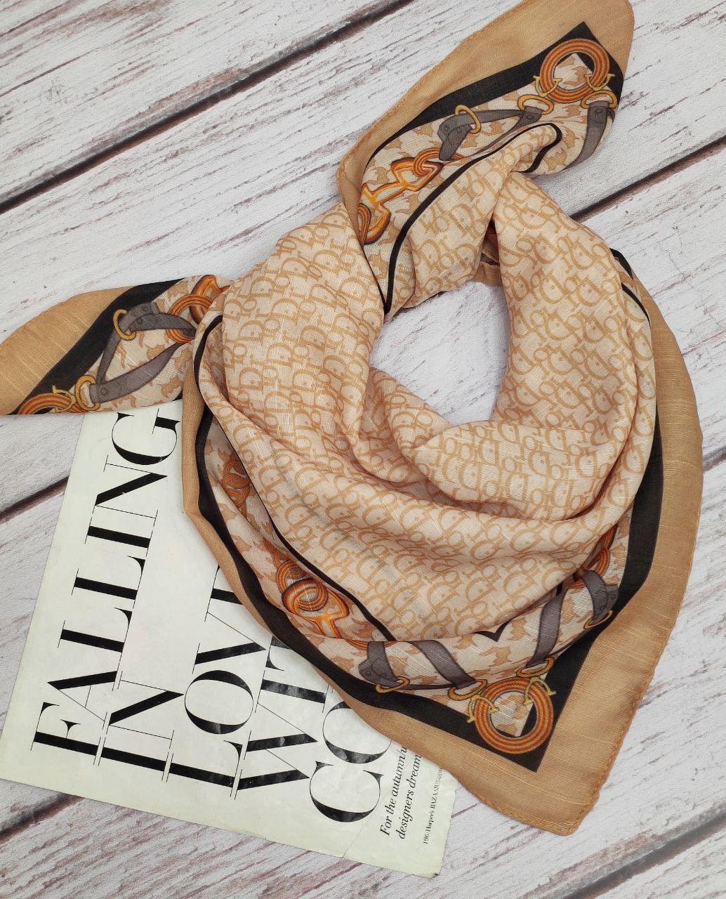 مینی اسکارف طرحبندی بسته9طرحی کد mt10 (عمده)
