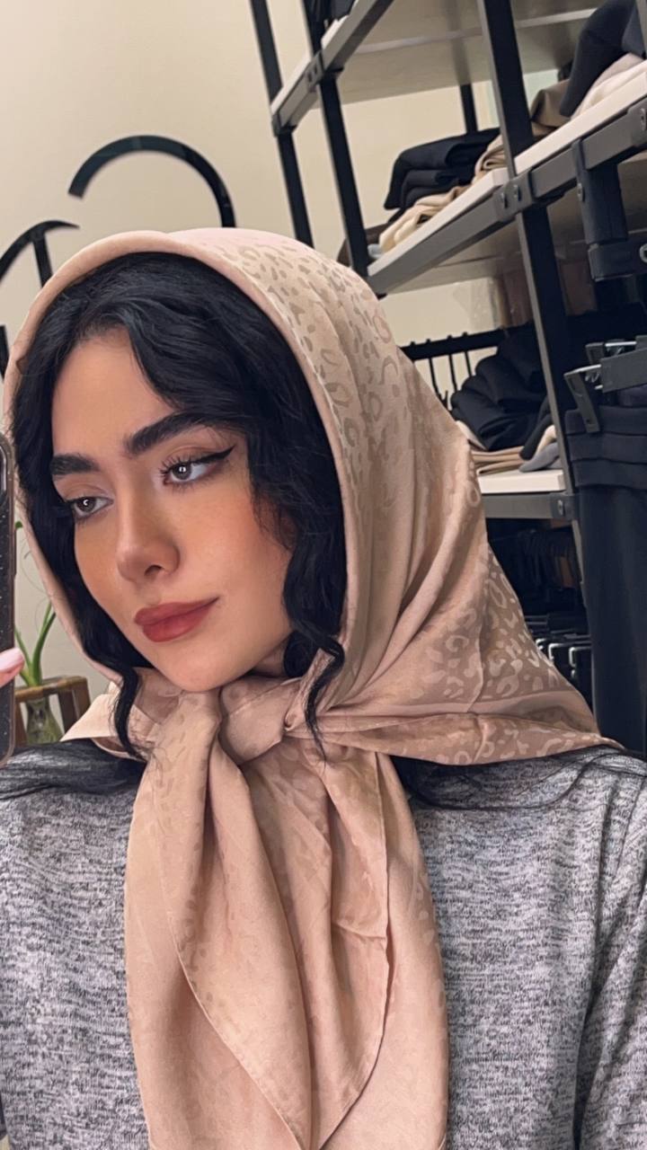 روسری ابریشم ترک طرح پلنگی بسته11رنگی  کد rm11 (عمده)
