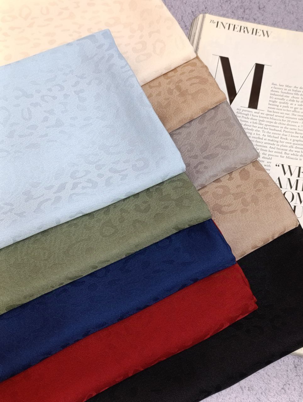 روسری ابریشم ترک طرح پلنگی بسته11رنگی  کد rm11 (عمده)
