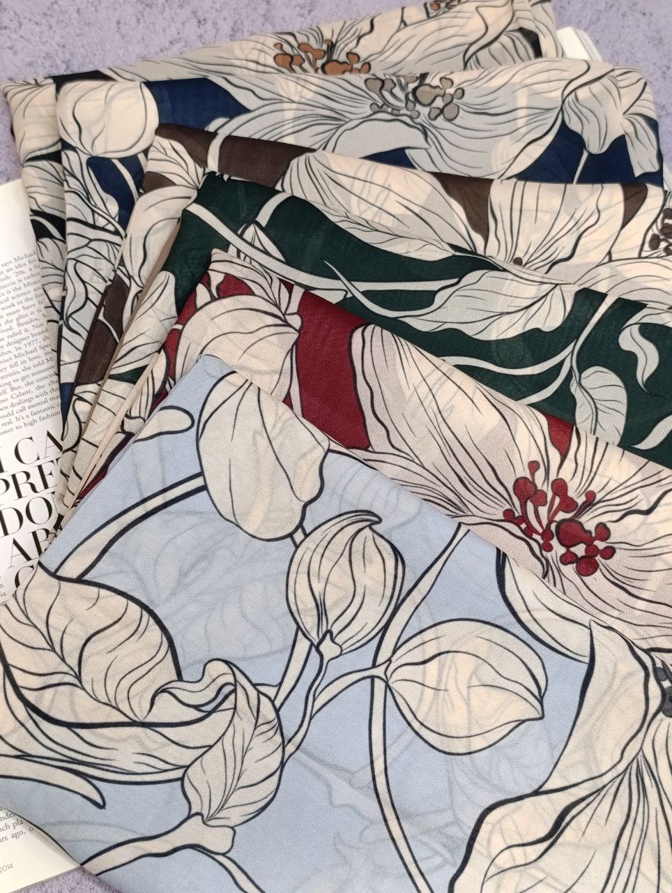 روسری حریر دستدوز بسته6رنگی کد r63 (عمده)
