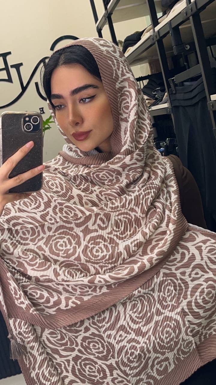 شال پلیسه پک کرم بسته10طرحی کد sp41 (عمده)
