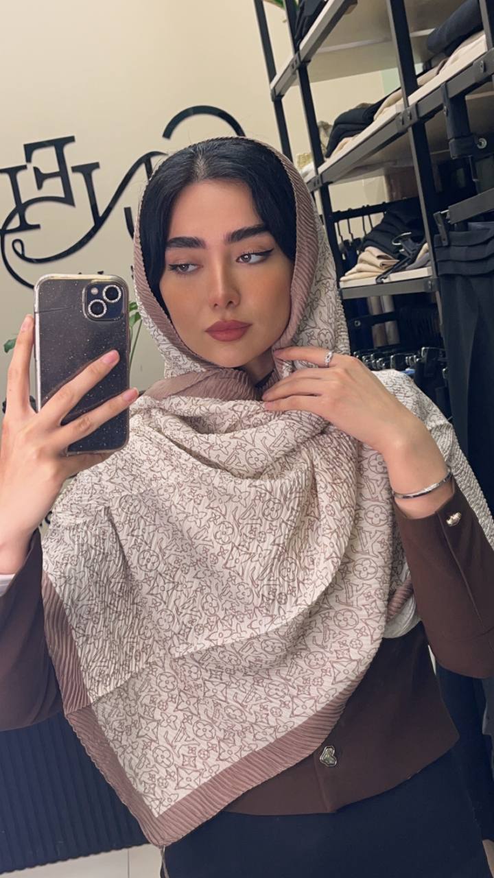 شال پلیسه پک کرم بسته10طرحی کد sp41 (عمده)
