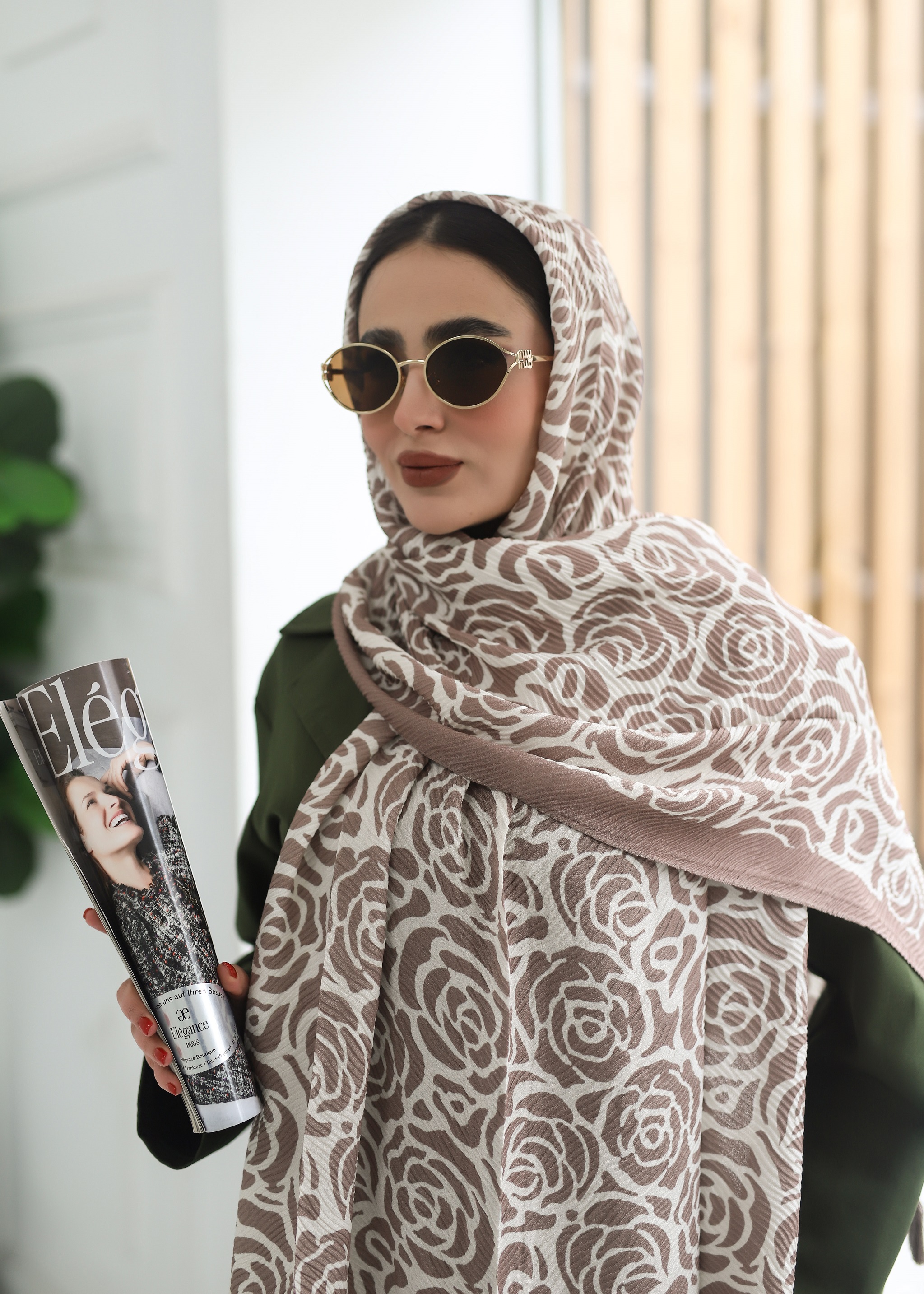 شال پلیسه پک کرم بسته10طرحی کد sp41 (عمده)
