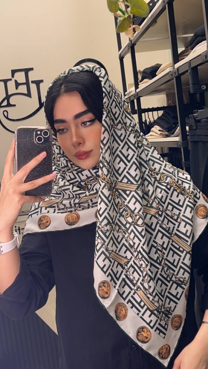 روسری حریر دستدوز بسته8رنگی کد r69 (عمده)
