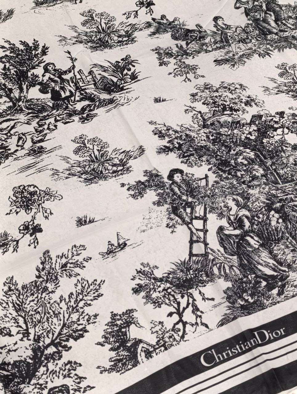 روسری حریر دستدوز بسته8رنگی کد r70 (عمده)
