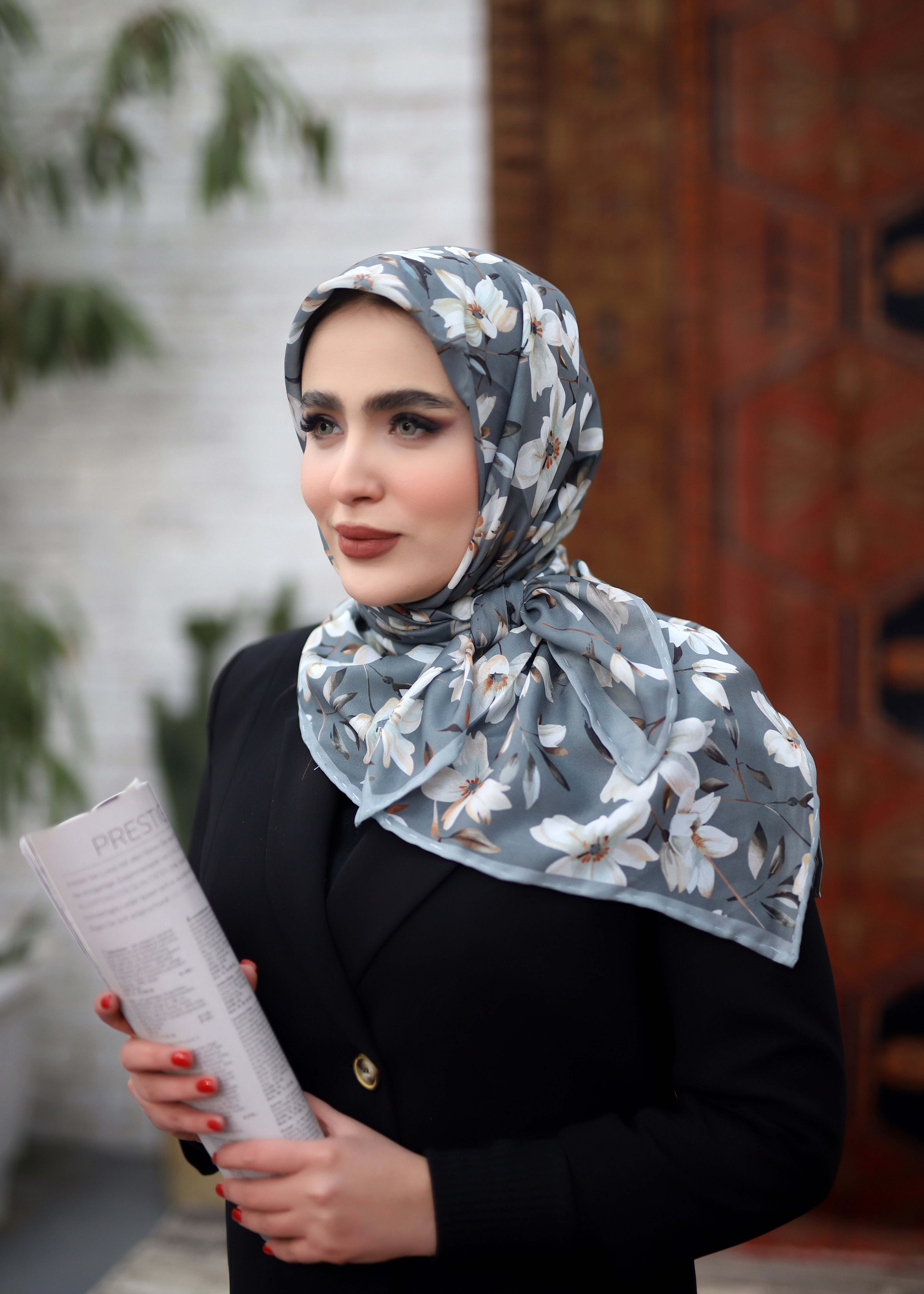 روسری حریر دستدوز بسته8رنگی کد r71 (عمده)
