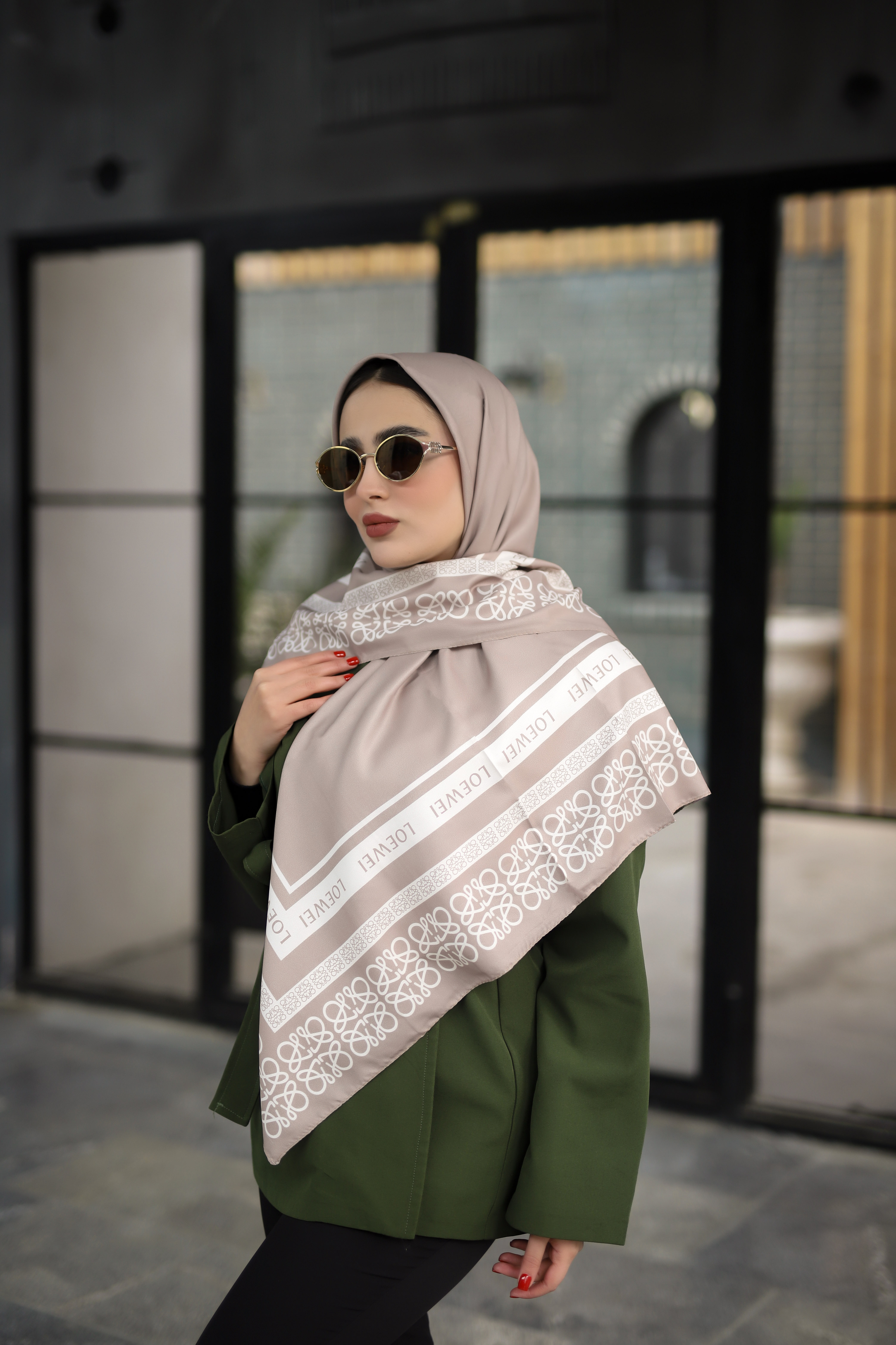 روسری ابریشم توییل پک کرم روشن بسته6طرحی کد r75 (عمده)
