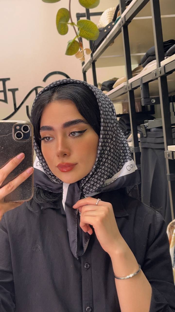 مینی اسکارف پک سفید مشکی بسته10طرحی کد mt28 (عمده)
