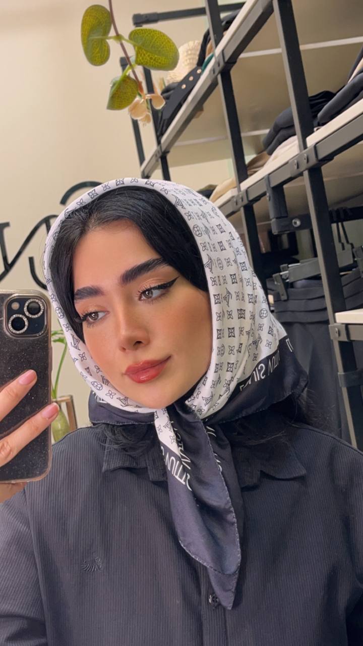 مینی اسکارف پک سفید مشکی بسته10طرحی کد mt28 (عمده)
