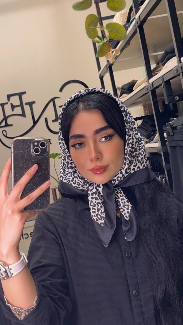 مینی اسکارف پک سفید مشکی بسته10طرحی کد mt28 (عمده)
