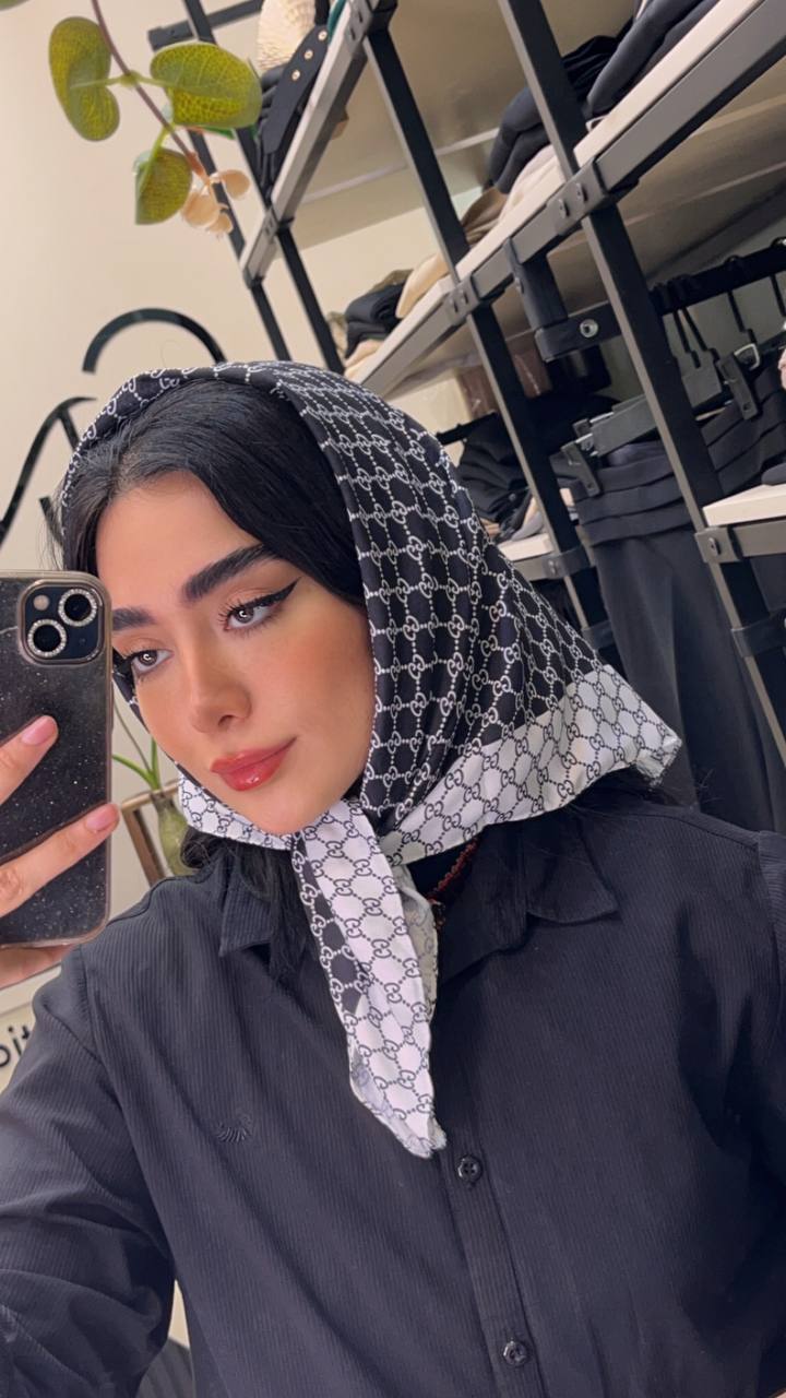 مینی اسکارف پک سفید مشکی بسته10طرحی کد mt28 (عمده)
