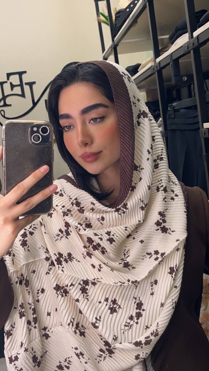 شال پلیسه پک موکا رنگ سال بسته8طرحی کد sp42 (عمده)
