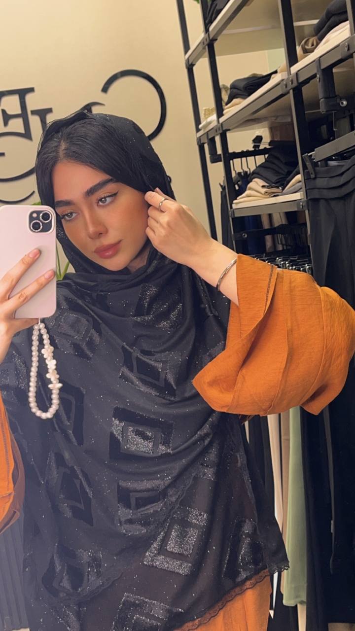 شال مخمل اکلیلی دورگیپور بسته8طرحی کد sm46 (عمده)
