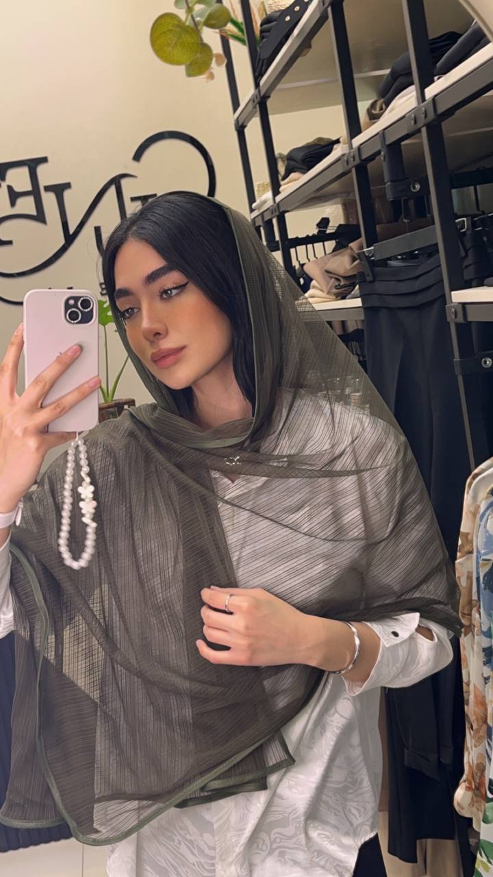 شال توری راه راه بسته9رنگی کد sm48 (عمده)
