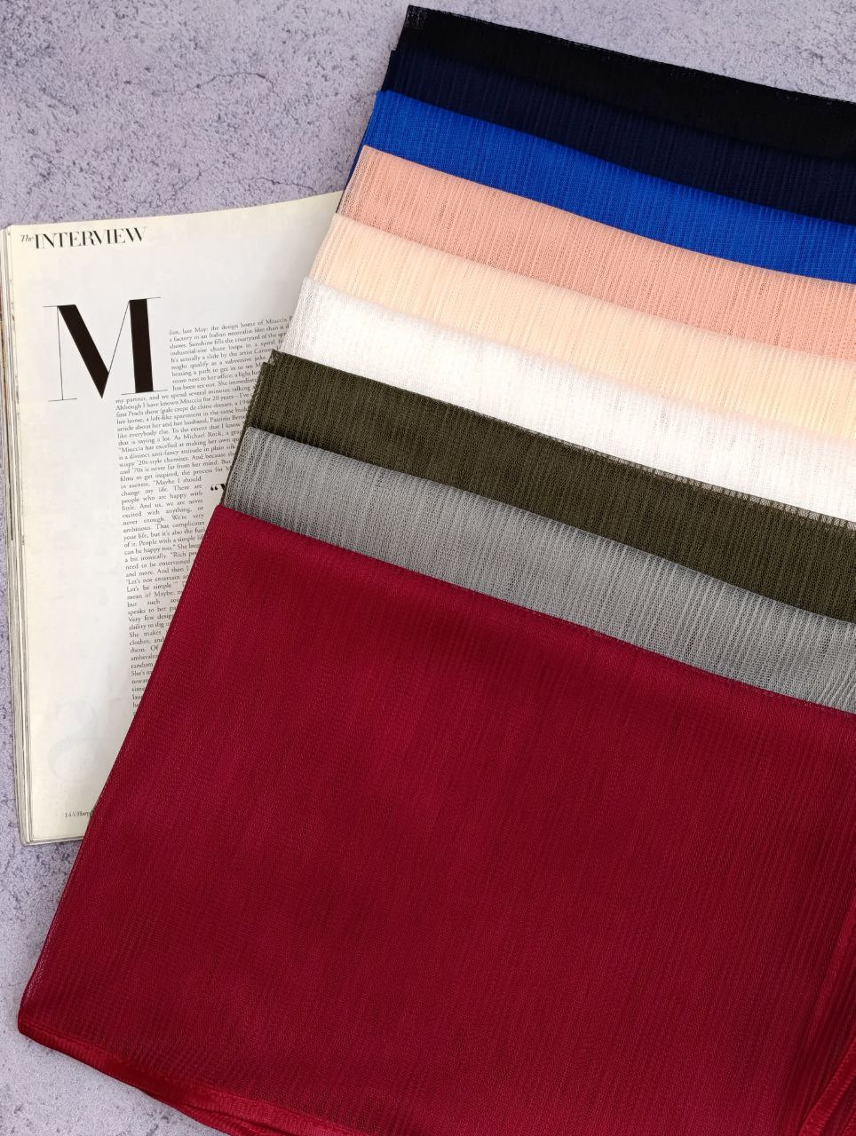 شال توری راه راه بسته9رنگی کد sm48 (عمده)
