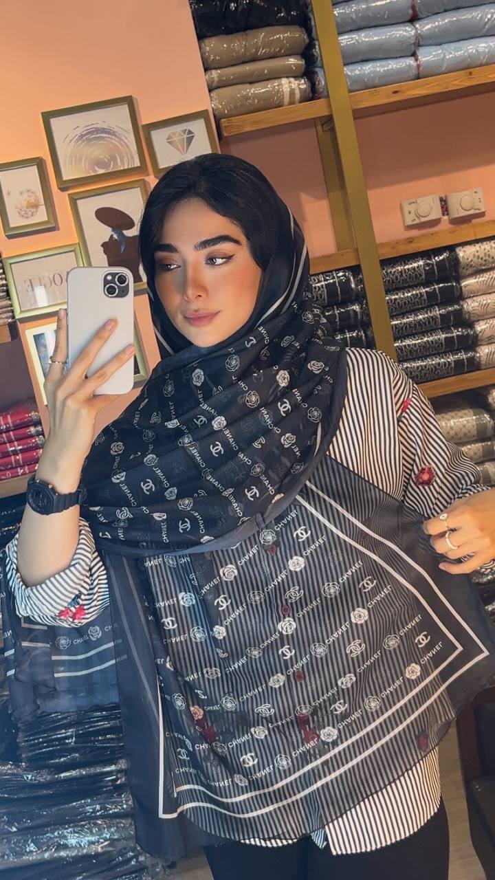 شال حریر طرحدار پک مشکی سفید بسته10طرحی کد sh53 (عمده)
