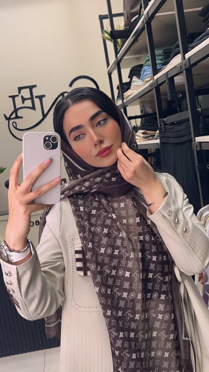 شال حریر طرحدار پک موکا بسته8طرحی کد sh54 (عمده)
