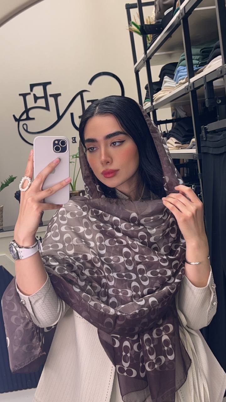 شال حریر طرحدار پک موکا بسته8طرحی کد sh54 (عمده)
