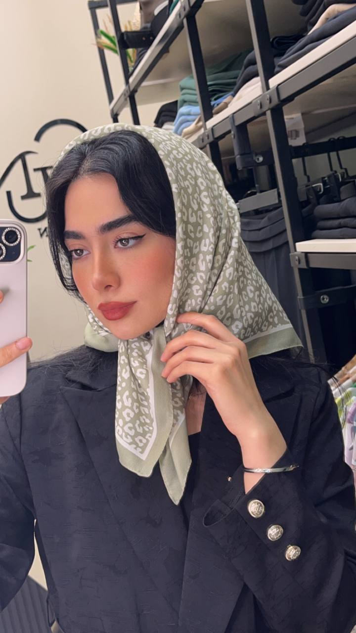 مینی اسکارف پک سبز بسته10طرحی کد mt36 (عمده)
