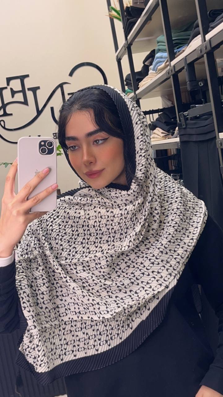 شال پلیسه طرحدار بسته8رنگی کد sp48 (عمده)
