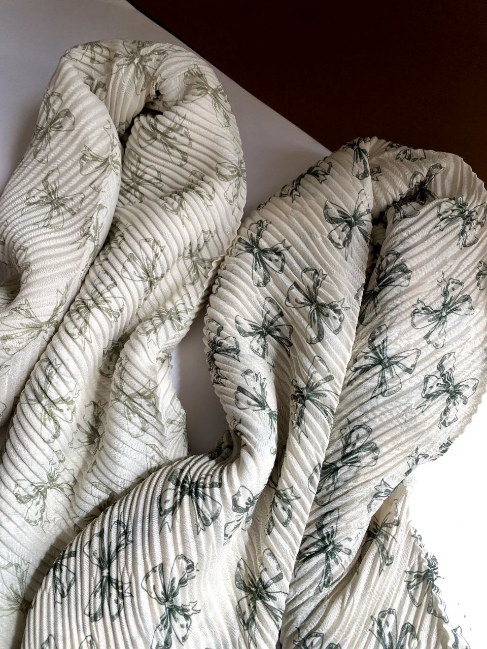 شال پلیسه طرح پاپیون بسته10رنگی کد sp49 (عمده)
